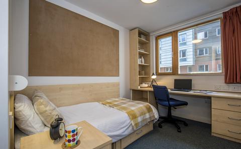 An example of an en suite category 2 room
