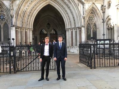 Estian Deysel and Tom Brooks at the Court of Appeal