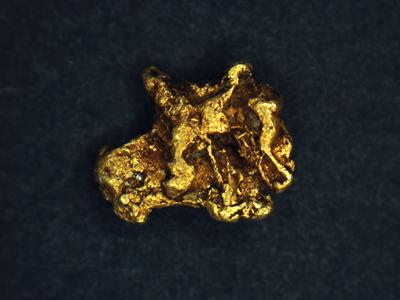 Researchers examined tiny fragments of gold using advanced techniques to establish their likely origin.
