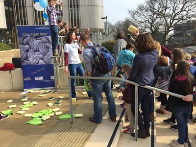 Flashmob to demonstrate the function of cilia