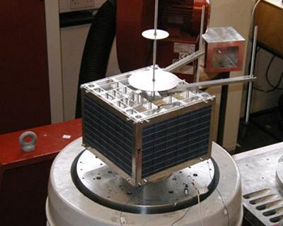 Nano-satellite engineering model on the Southampton shaker-table