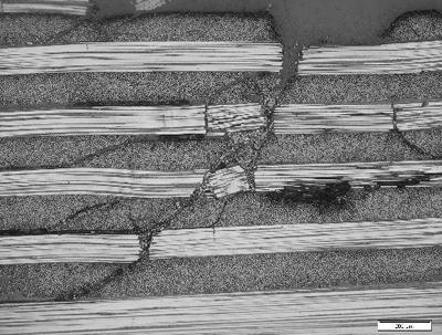 Crack propagation in carbon fibre