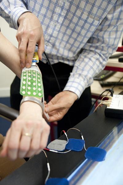 Fitting a electronic gague to a persons arm