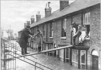 Family evacuating house Whitstable 