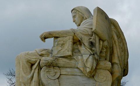 Statue