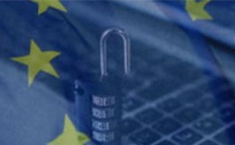 Keyboard, EU stars and padlock