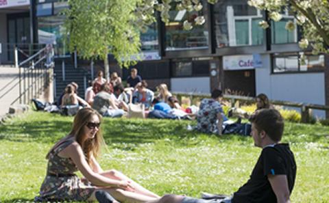 Students sat outside SUSU relaxing