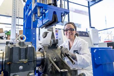 Ilara with the new bearing test rig