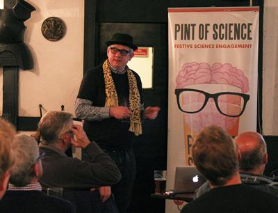 Academic speaking in the pub