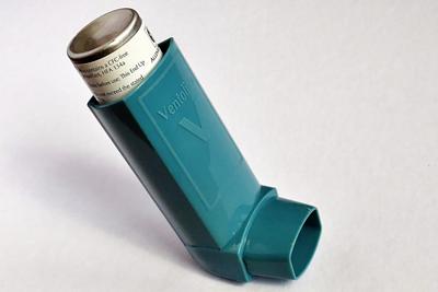 Image of an inhaler