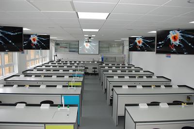 new laboratory for OES students