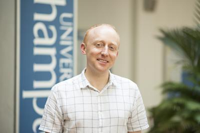 Dr Stuart Boden