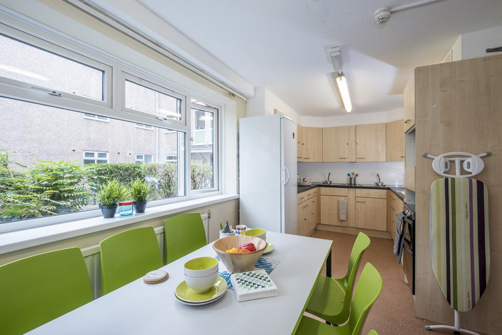 Non-en suite category 1 | University of Southampton