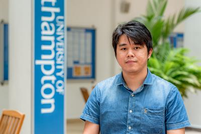 Dr Sze Sing Lee's photo