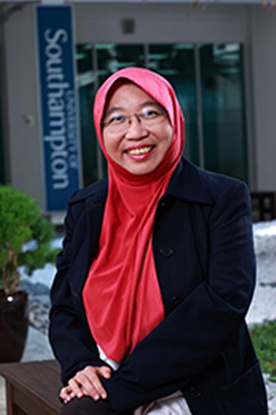Dr Suhaila Mohd Sanip's photo