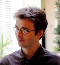 Dr Héctor Calvo Pardo
