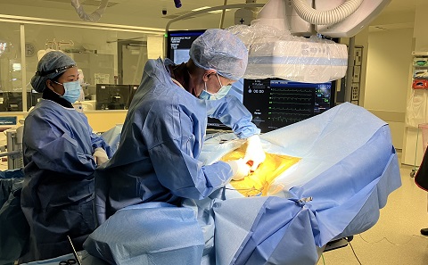 Image of heart surgeons operating