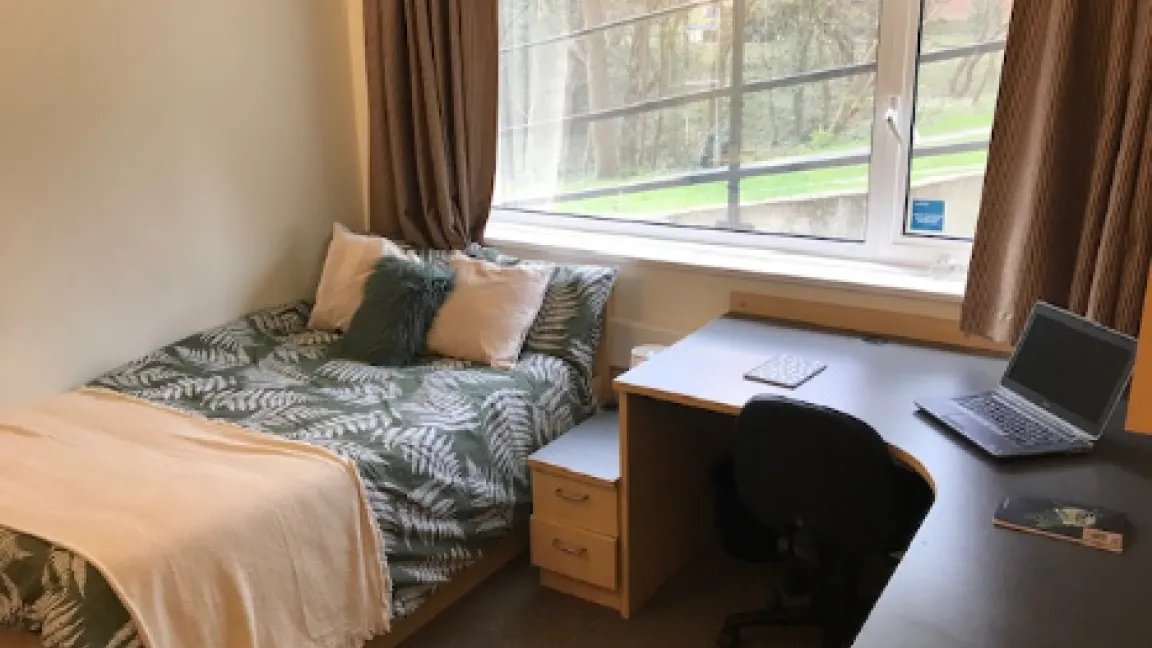 An enhanced en-suite room at Glen Eyre Hall