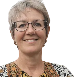 Head and shoulders cutout image of Elisabeth Schroeder Butterfill