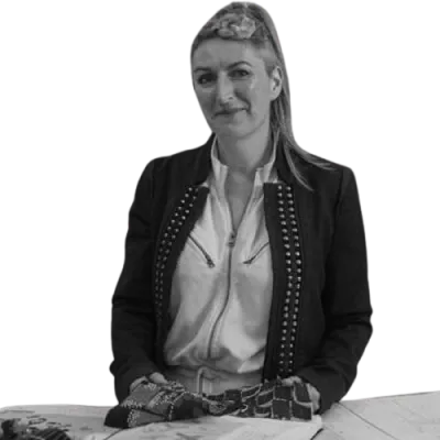 Head and shoulders cutout image of Sharon Williams