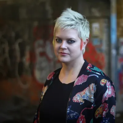 Dr Megen de Bruin-Molé