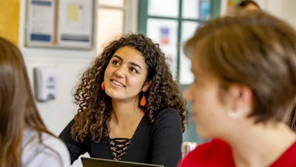 Modern language students looking at screen