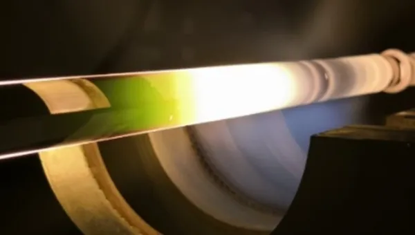 Rare-earth doped silica fibre fabrication using vapor phase deposition technique 