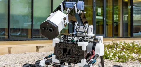 Mars to Humans rover