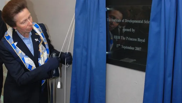 Princess Anne opening the Institute of Developmental Sciences in 2007