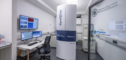 Electron diffraction facility