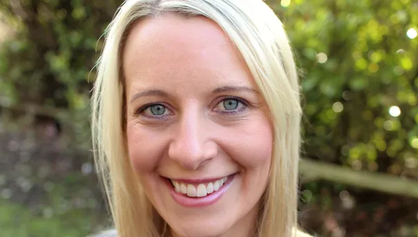 Dr Suzanne Bartington