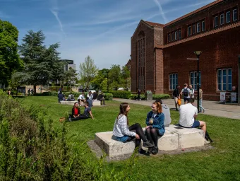 Students outside the library at Highfield campus.