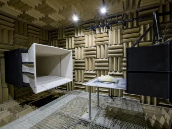 Anechoic wind tunnel in open jet configuration