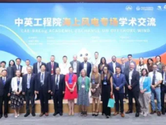 Big group of UK and Chinese delegations who took part in knowledge exchange
