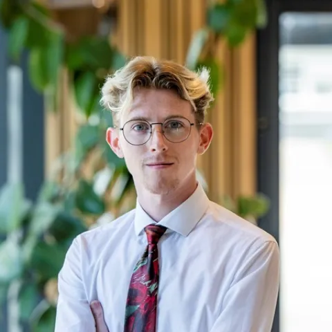 Mr Thomas Munro-O'Brien