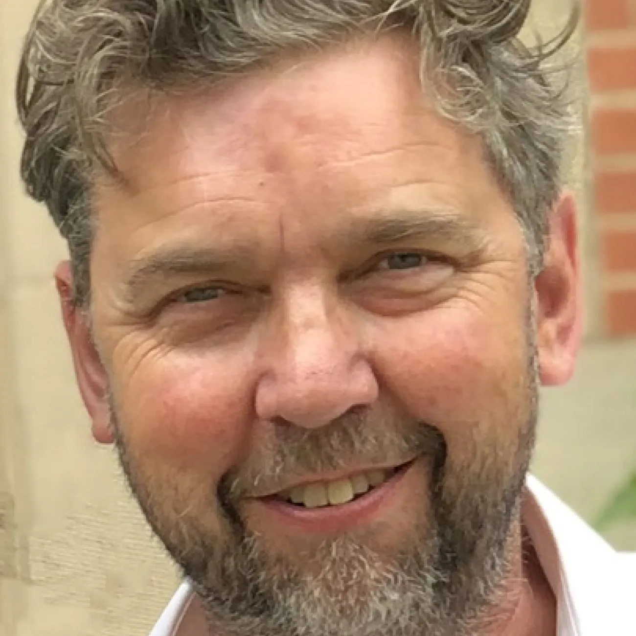 Mr John Gillett