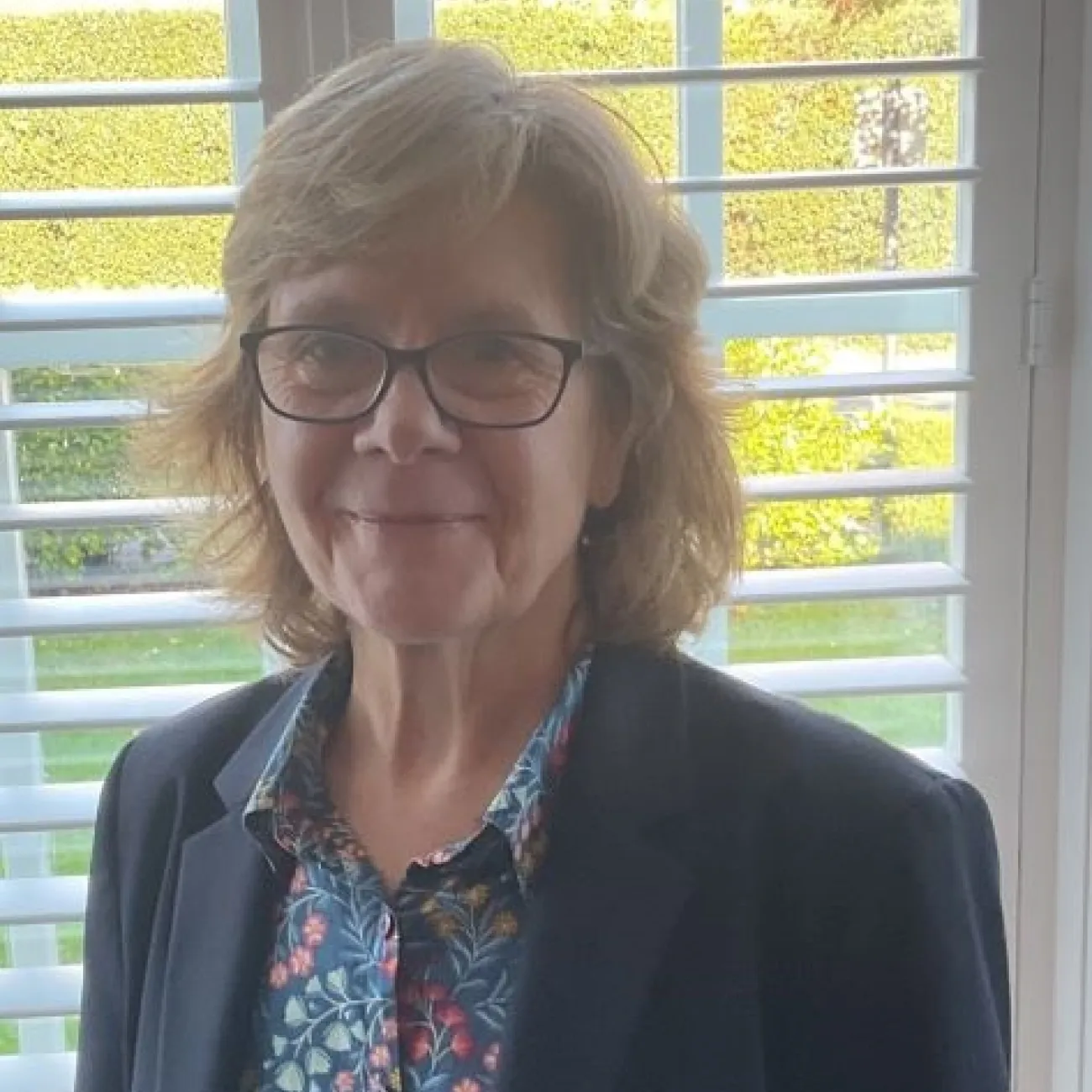 Professor Linda Turner